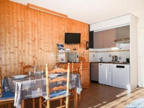 Studio confortable pour 4 pers. avec kitchenette et parking à Montgenèvre - FR-1-266-189